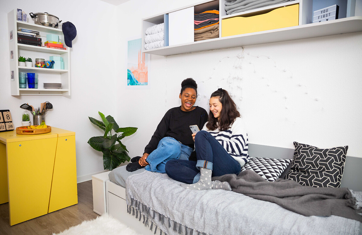Students in their student accomodation: student residence Bordeaux Pellegrin
