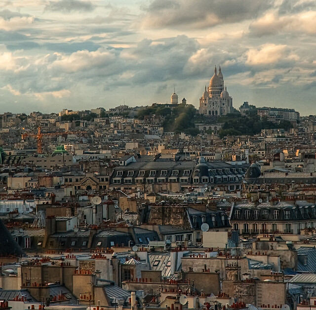 View on Paris monument: Sacré Coeur