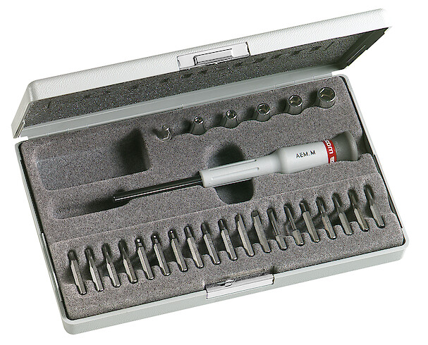 Cliquet Facom M.151 – 1/2", Reprise 5°, Mécanisme 72 Dents, Chromé Satiné